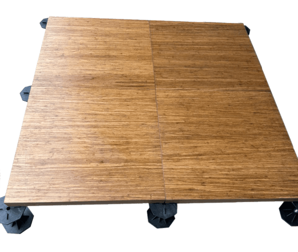 Piso elevado de madeira